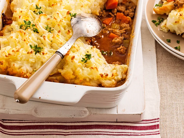 Shepherd's pie with turnip mash topping
