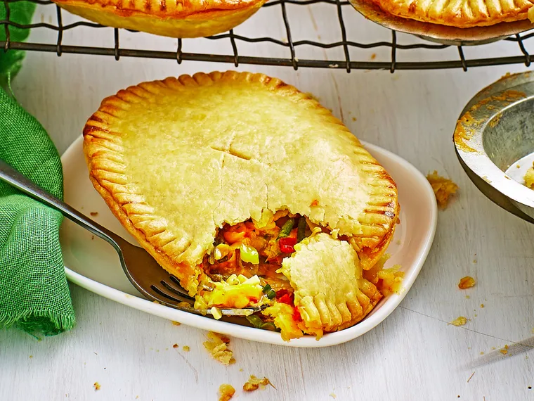 Mushroom, corn and zucchini pie