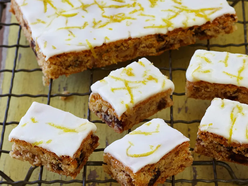Date and lemon slice