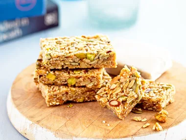 Homemade muesli bars
