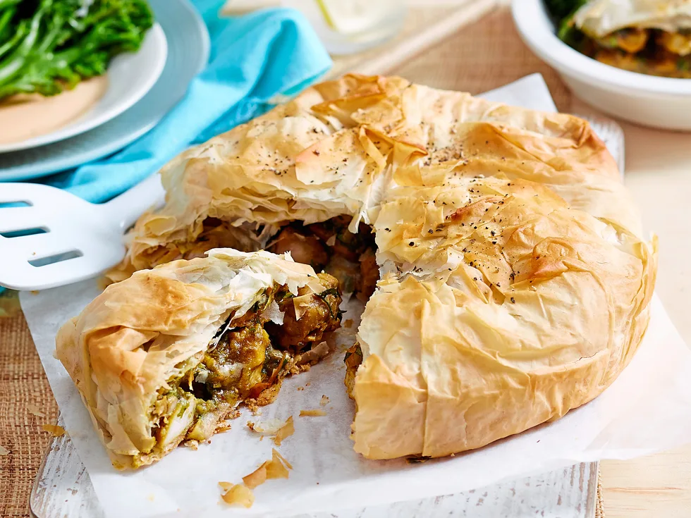 Moroccan bastilla chicken pie