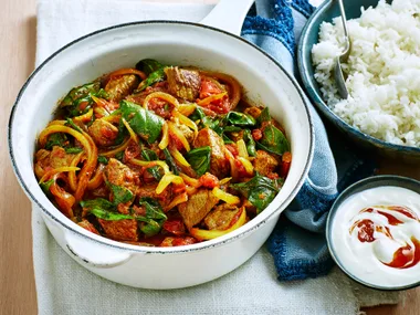 Lamb and spinach curry