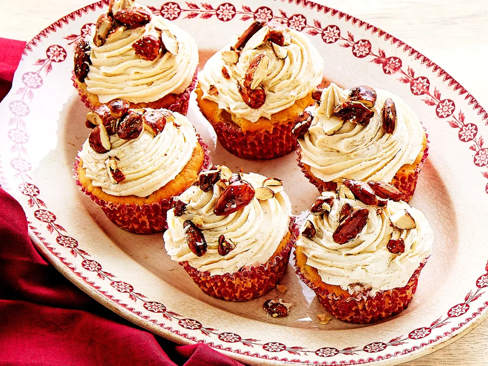 Apple pie cupcakes