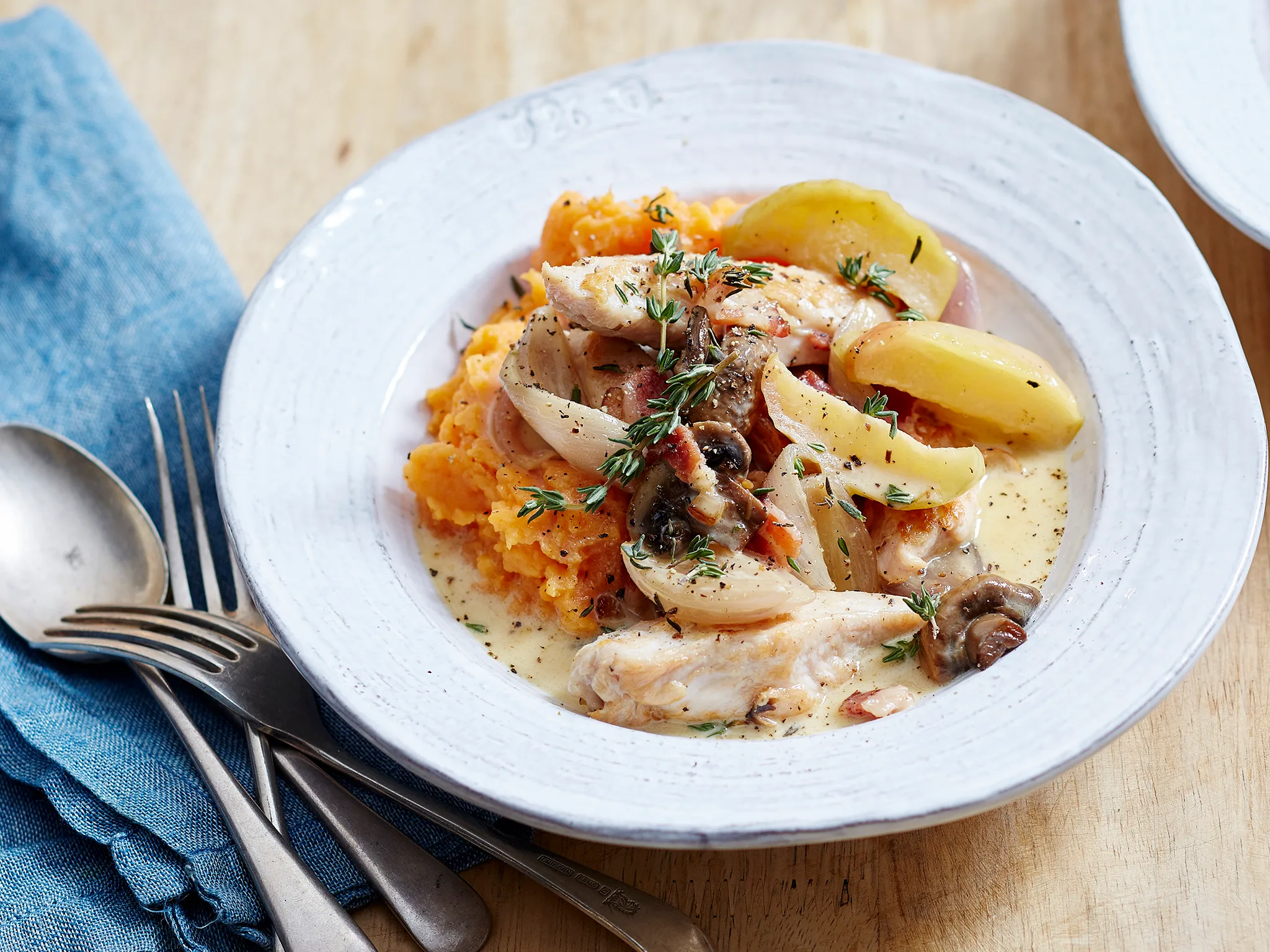 Turkey fricassee with apples and kumara mash