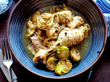 Wine and thyme braised chicken