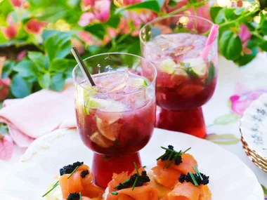 Pomegranate caipiroska