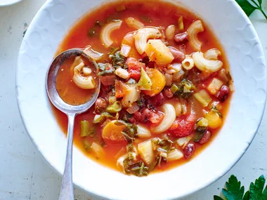 Economical minestrone soup