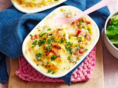 Tuna and sweetcorn pot pies