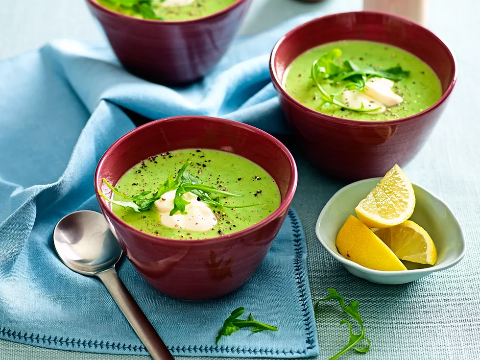 Pea, mint and crème fraîche soup