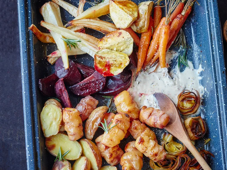 Root roast with mustard gravy