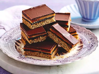 Caramel, ginger and prune slice