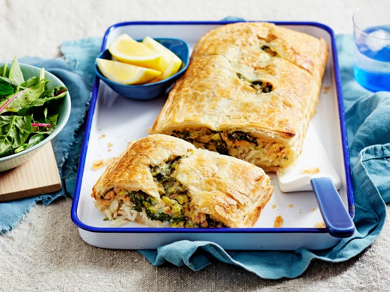 Golden leek, salmon and rice pie