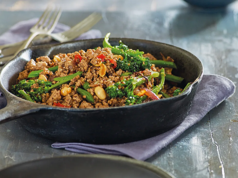 Spicy pork with greens