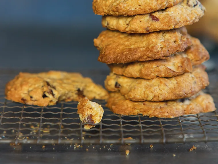 Date, nut and oat biscuits