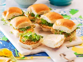 Whitebait fritter sliders with lemon mayo