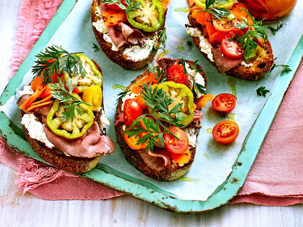 Pickled carrot and roast beef tartines