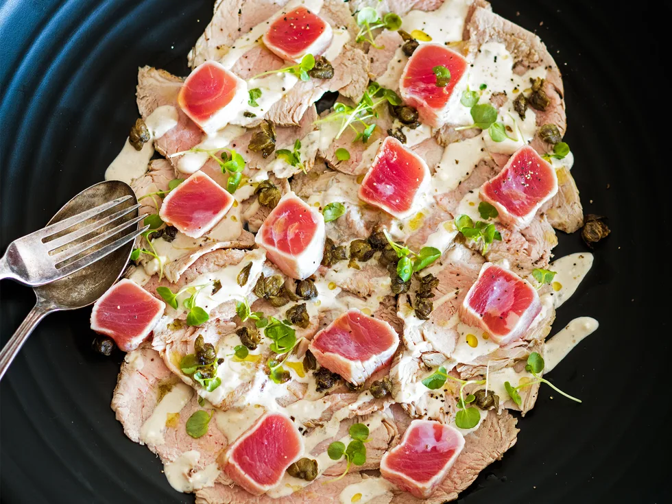 Veal with tuna-caper sauce