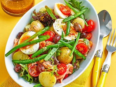 Niçoise salad with hot-smoked salmon