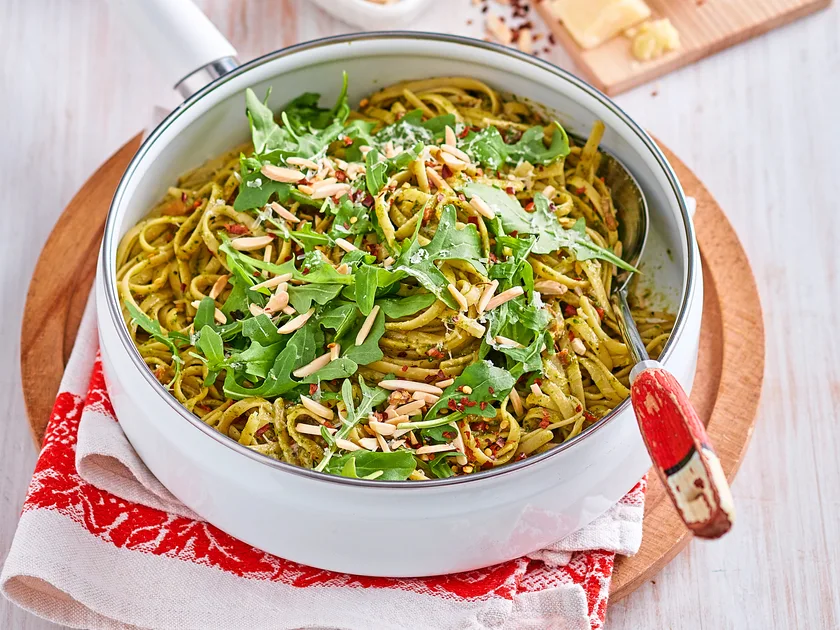 Linguine with rocket pesto, anchovy and chilli