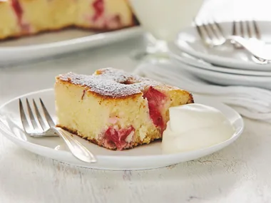 Rhubarb and coconut semolina cake
