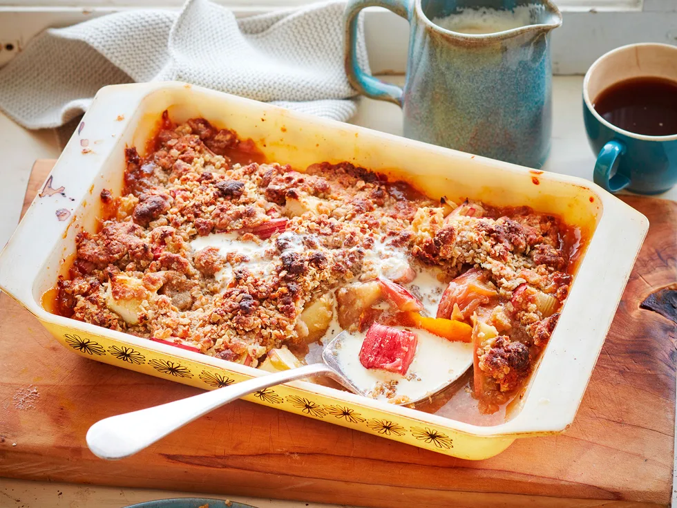 Rhubarb and apple buckwheat crumble