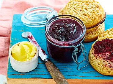 Red grape jelly