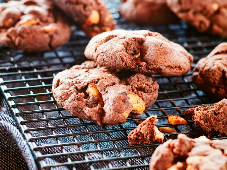 Cashew nut brownies