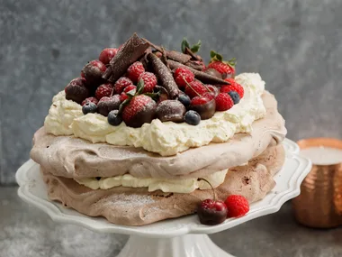 Chocolate pavlova