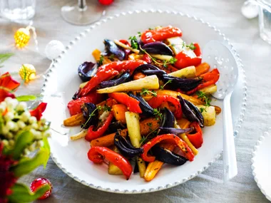Garlic butter roast carrots, parsnips and capsicums