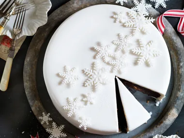 How to make the perfect Christmas cake