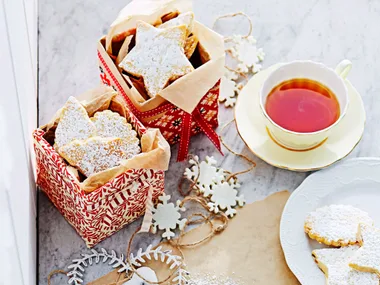 15 of the best homemade edible Christmas gifts to share