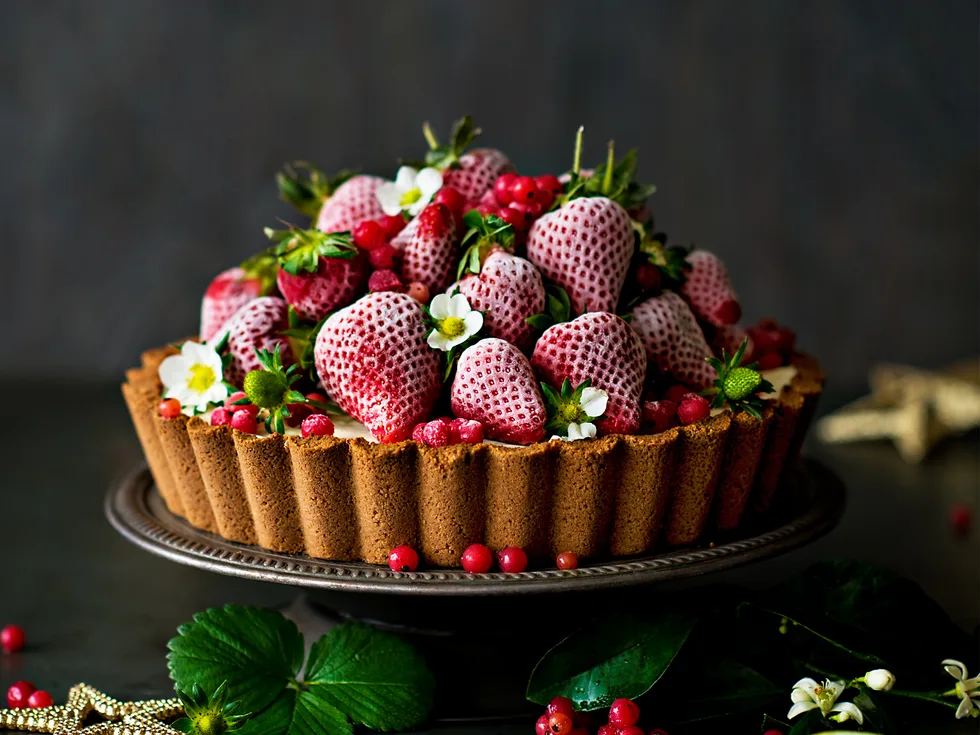 Strawberry and lime ice cream pie