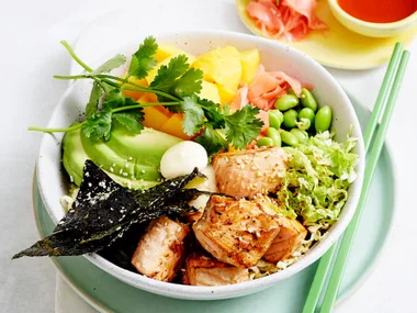 Poke salmon bowls
