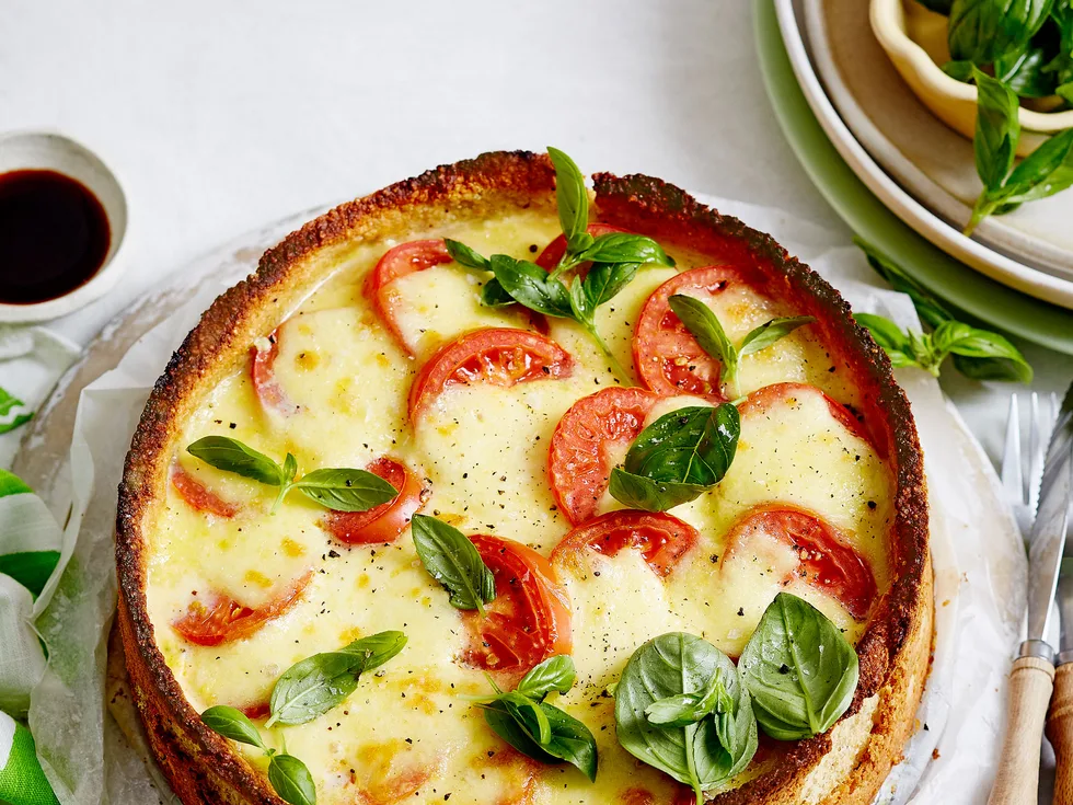 Chicken caprese tart