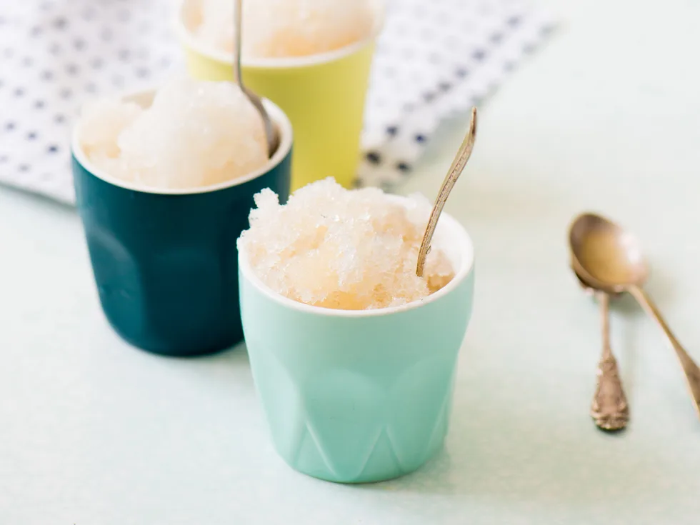 Shaved ice cup