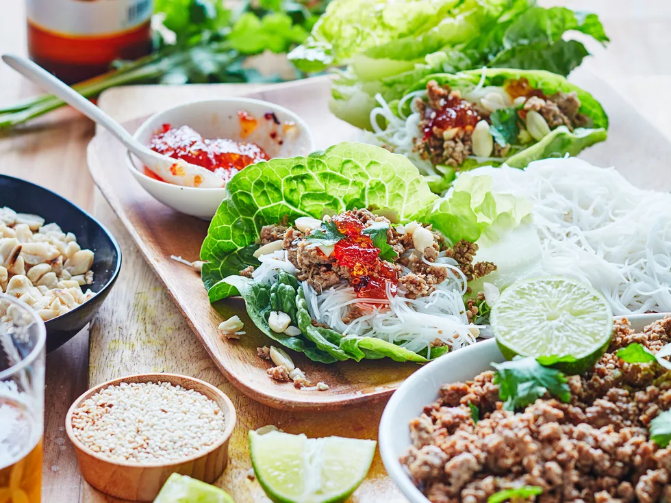 Lettuce cups