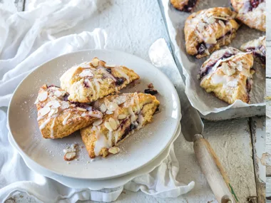 Cherry almond shortcakes