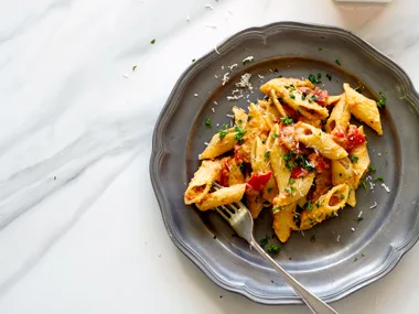 Roasted pepper romesco with pasta