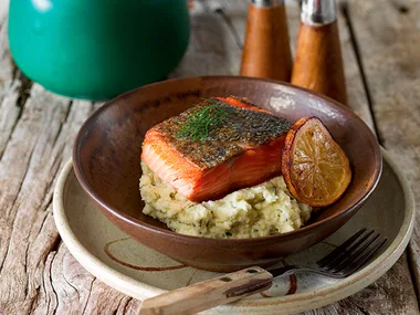 Cauliflower and rocket mash