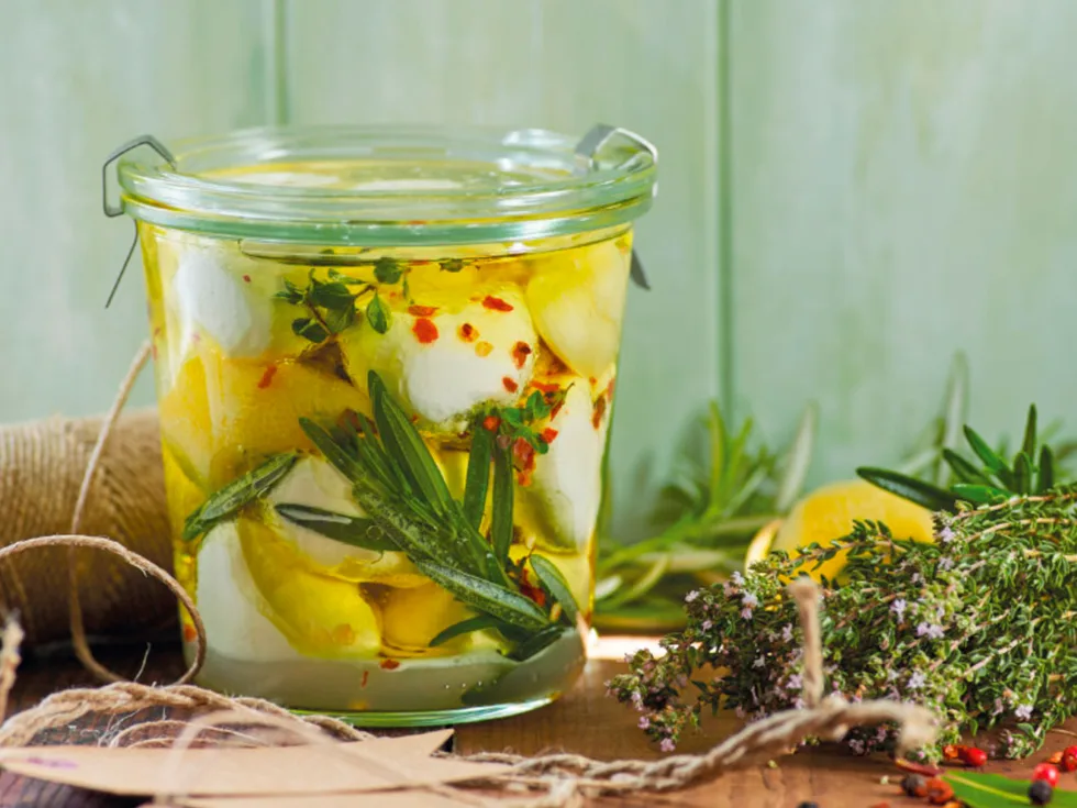 Marinated bocconcini