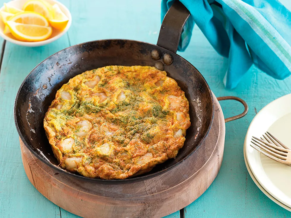 Quick prawn and dill omelette