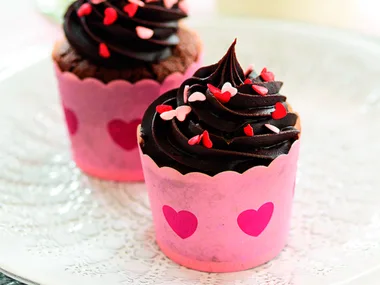 Chocolate cupcakes with chocolate ganache