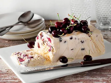 Cherry and white chocolate semi-freddo