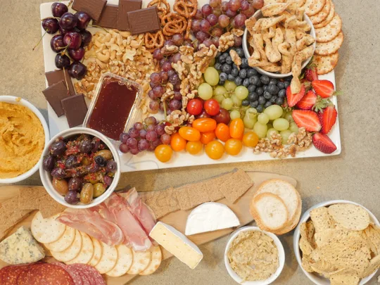 How to make the perfect cheeseboard