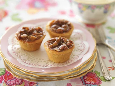 Mini pecan tarts