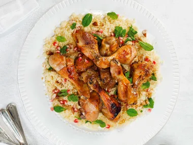Pomegranate-glazed chicken drumsticks