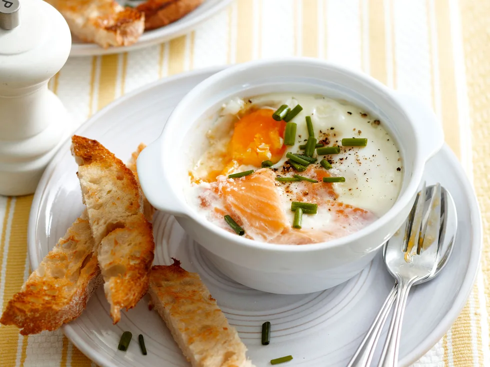 Baked salmon and egg pots