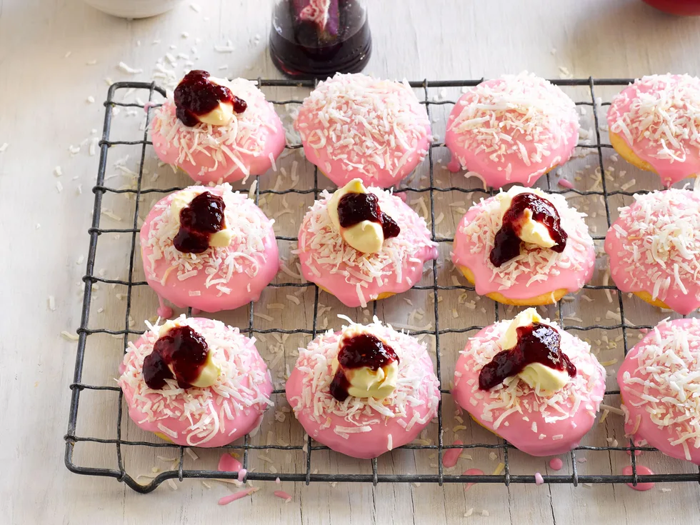 Raspberry lamington cookies