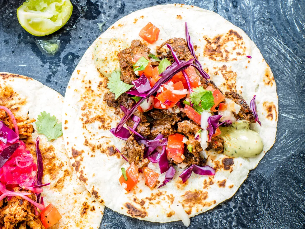 Sizzlin' steak tacos with pico de gallo