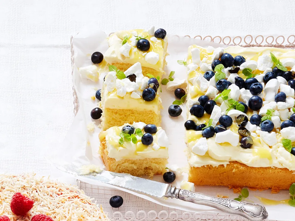 Lemon meringue sponge slab